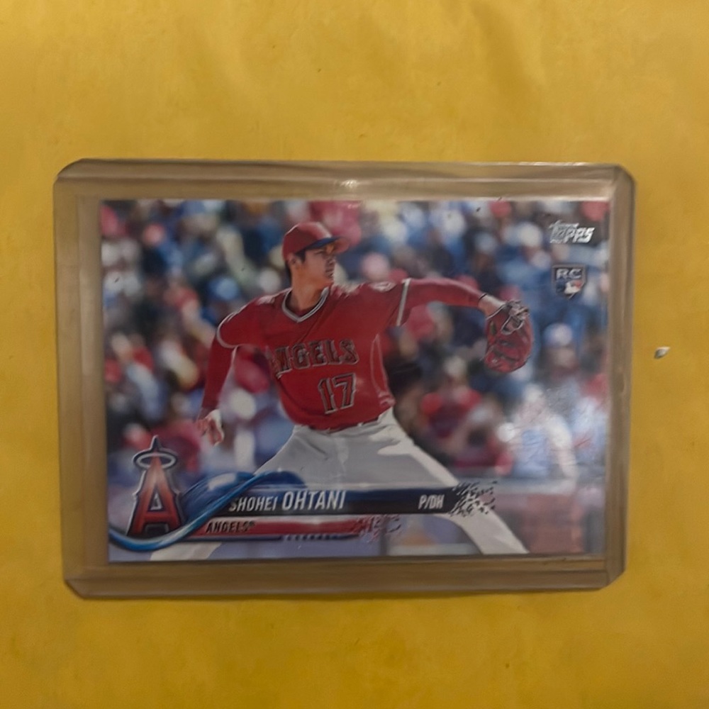 This card is in excellent condition!